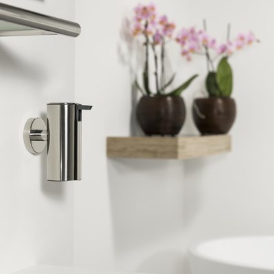 Metal Wall Mounted Soap Dispenser
