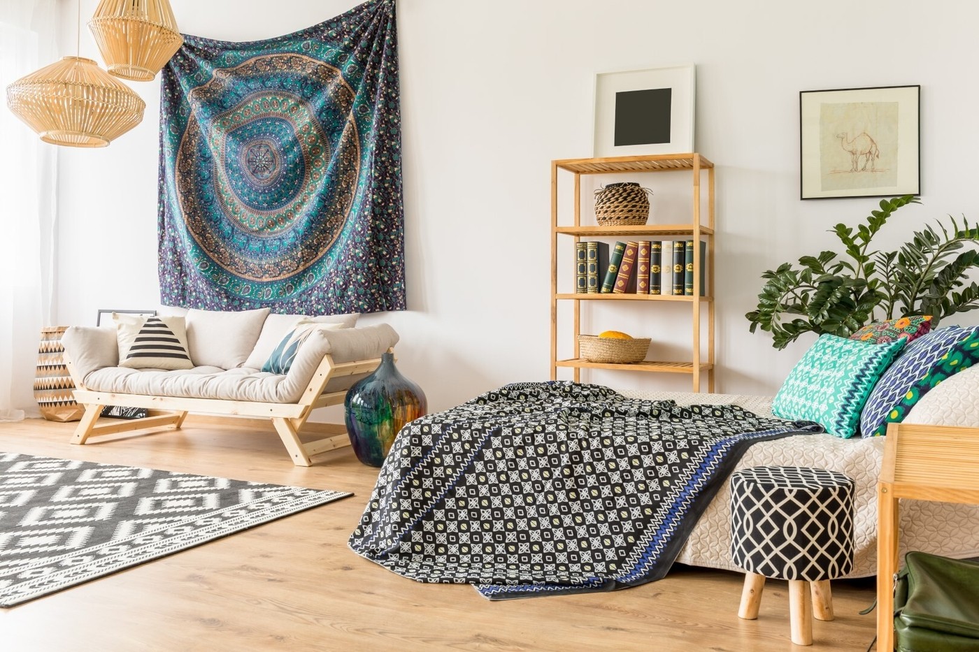 Cozy and multifunctional studio